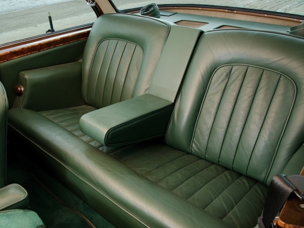 Bentley S-Series фото